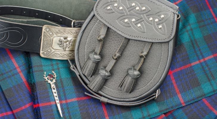 Kilt accessories.